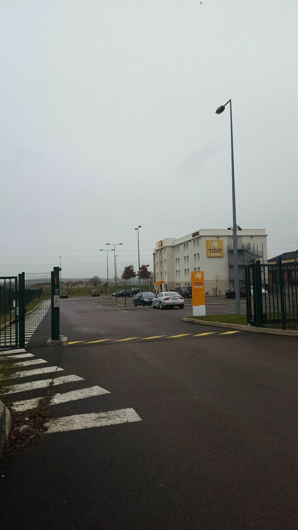 Premiere Classe Sens Nord- Saint Clement Eksteriør bilde